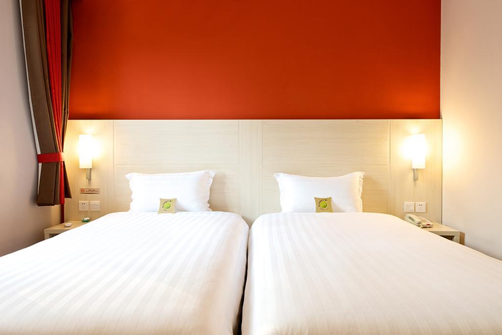 Ibis Leshan City Center Oda fotoğraf