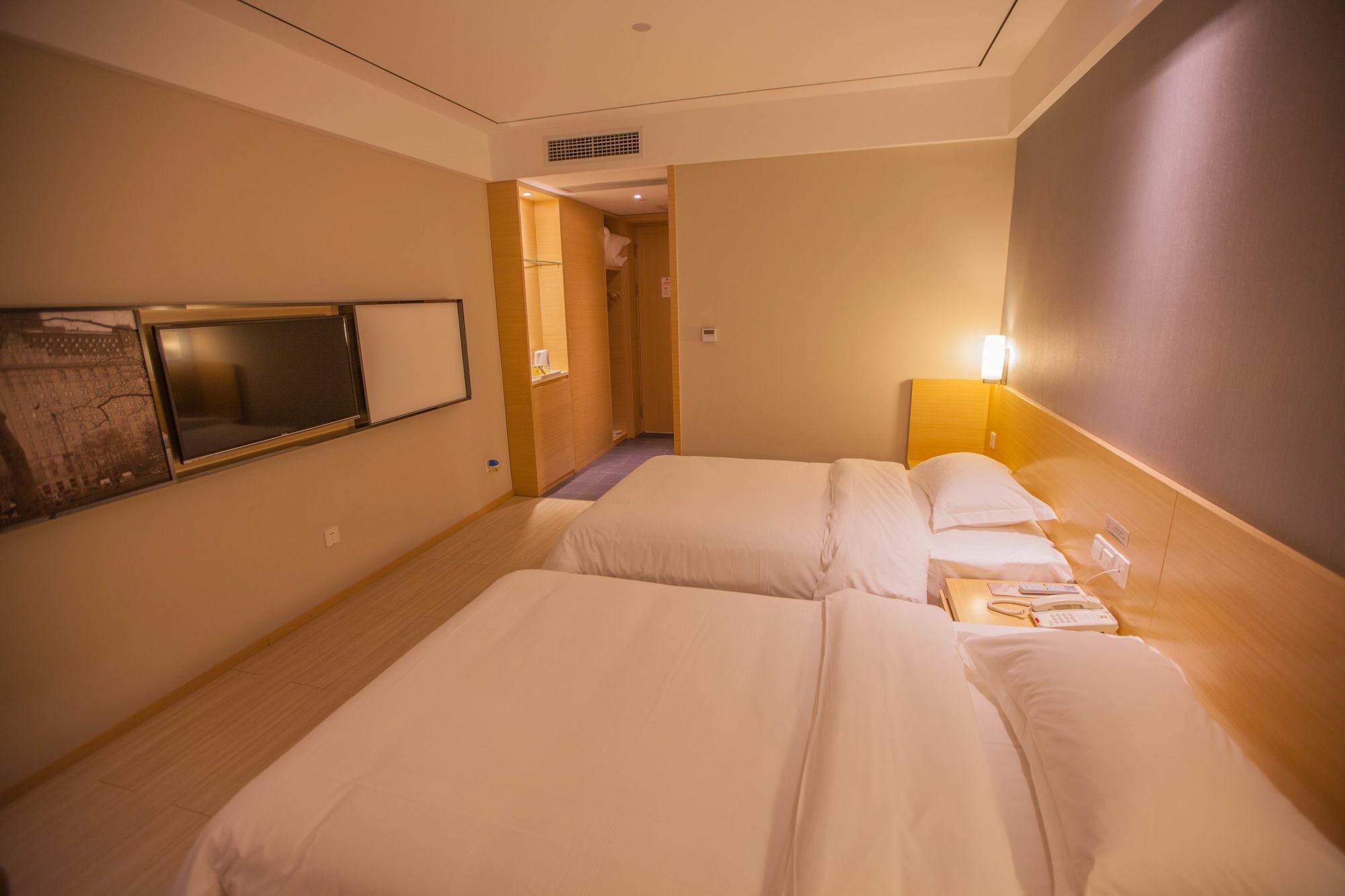 Ibis Leshan City Center Otel Dış mekan fotoğraf