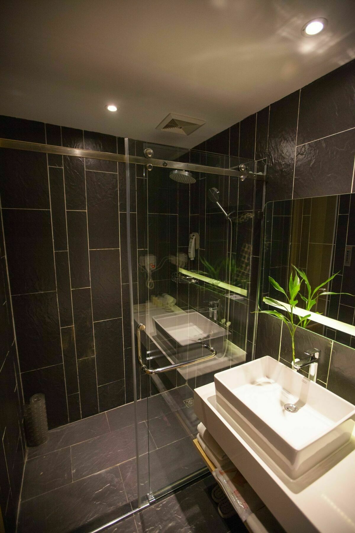 Ibis Leshan City Center Dış mekan fotoğraf